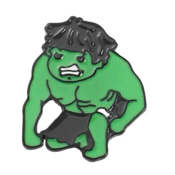 NEW THE INCREDIBLE HULK Gift Bundle!  Set of Crew Socks & Pin Brooch  w Gift Box - Picture 5 of 6